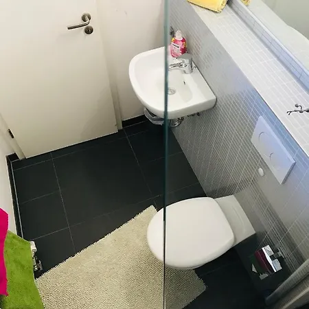 Messe Am Rhein Apartment