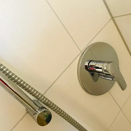 Messe Am Rhein Apartman Köln