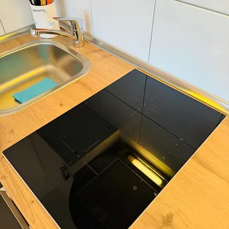 Messe Am Rhein Apartman Köln